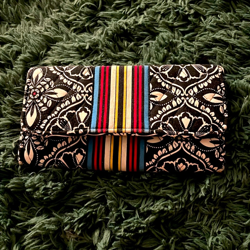 Vera Bradley Barcelona Trifold Wallet Black And White Floral With Color Stripes